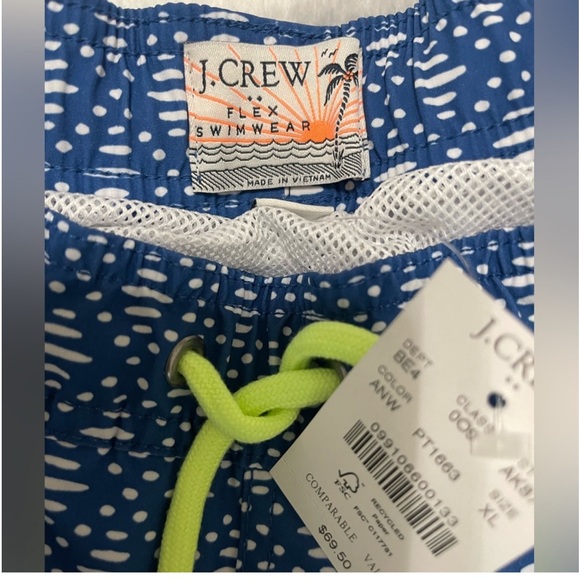 NEW J. Crew 6" printed swim trunk - Picture 8 of 9